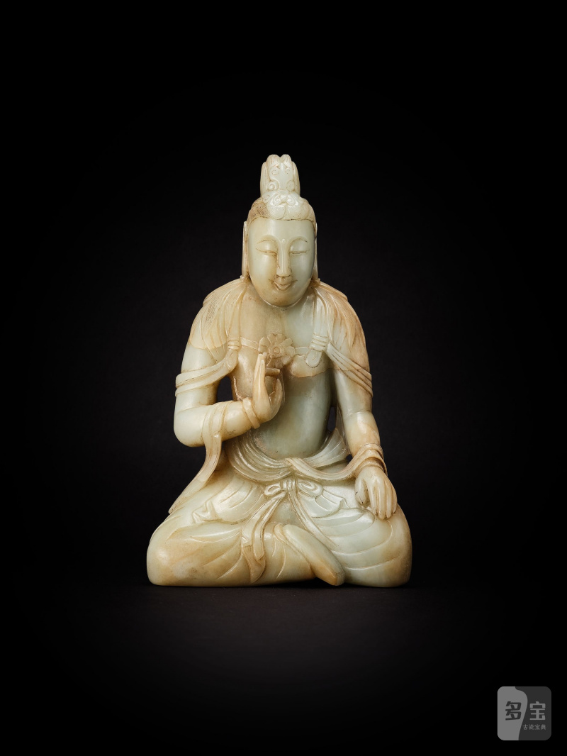 清　玉雕坐佛像 | A JADE FIGURE OF A SEATED BUDDHA